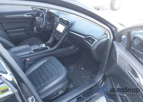 2017 Ford Fusion Se z USA, uszkodzony, nr VIN 3FA6P0HD1HR290330